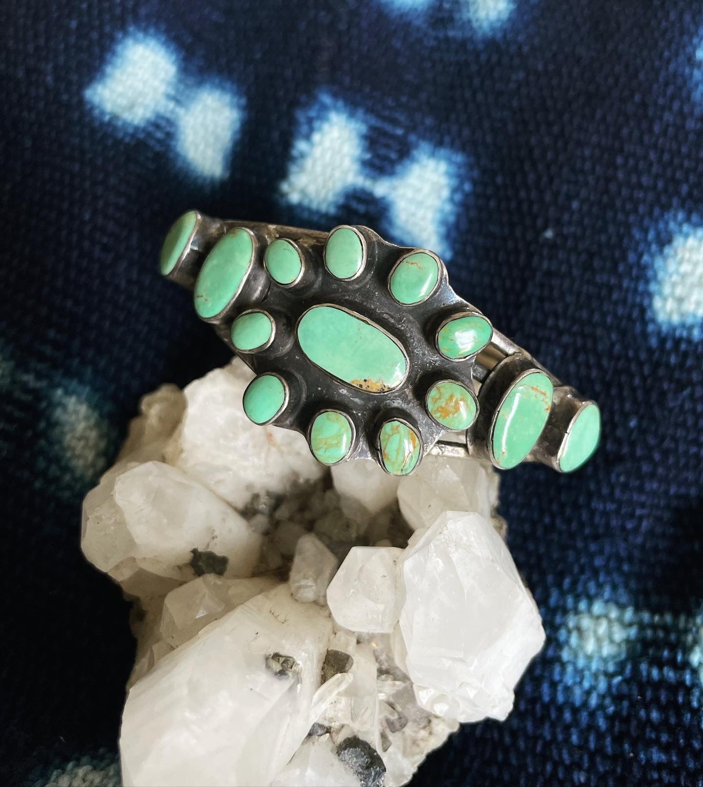 Vtg. Turquoise Cluster Cuff