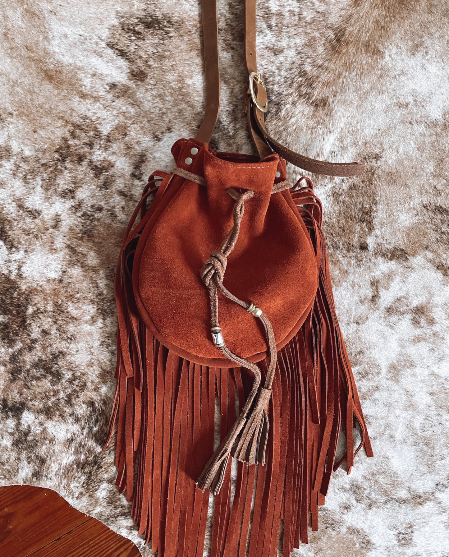 Buckle Roxie Style Pouch