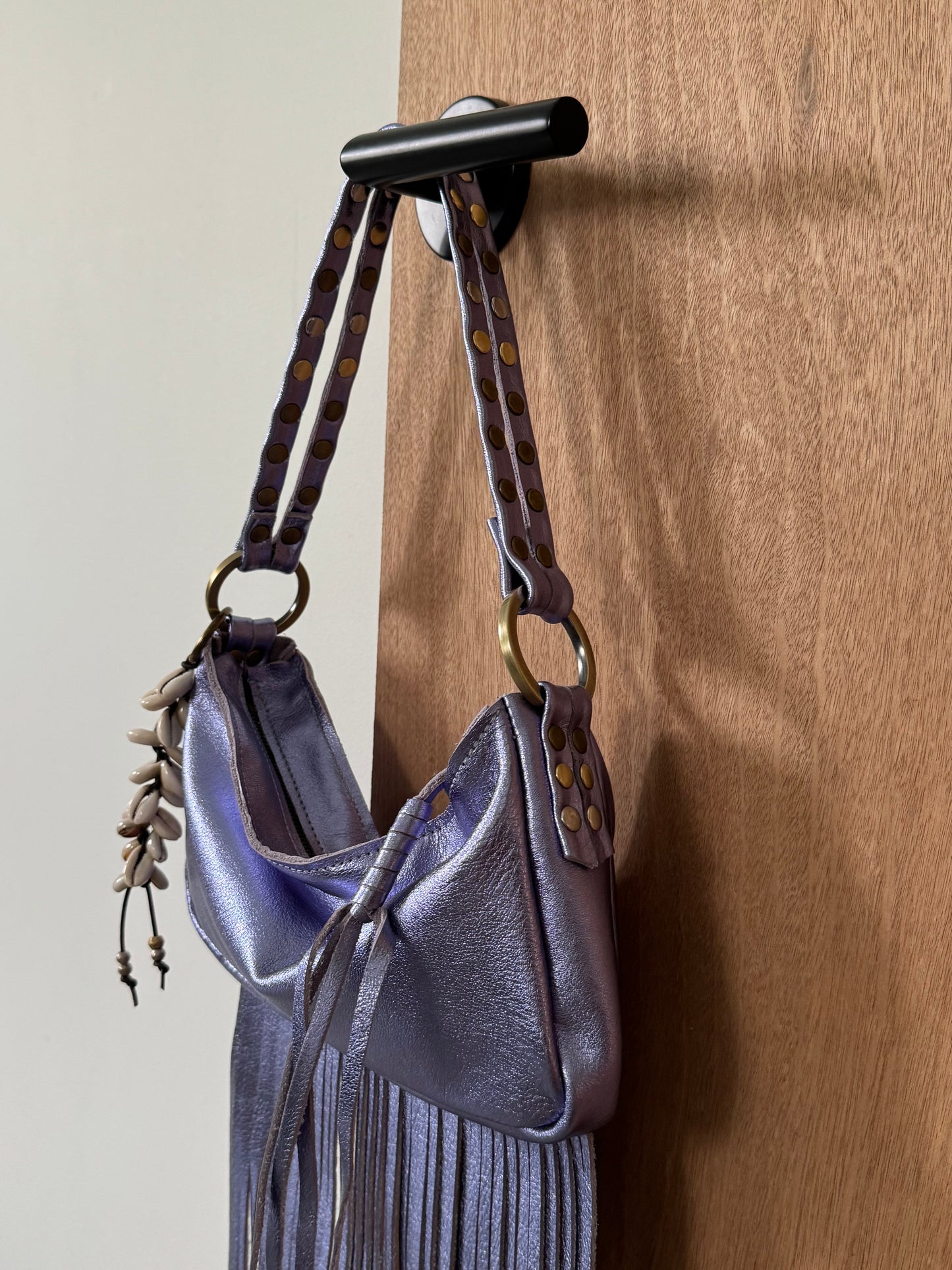 The Stevie Bag in Abalone drops 7.23 @ 12pm ct.