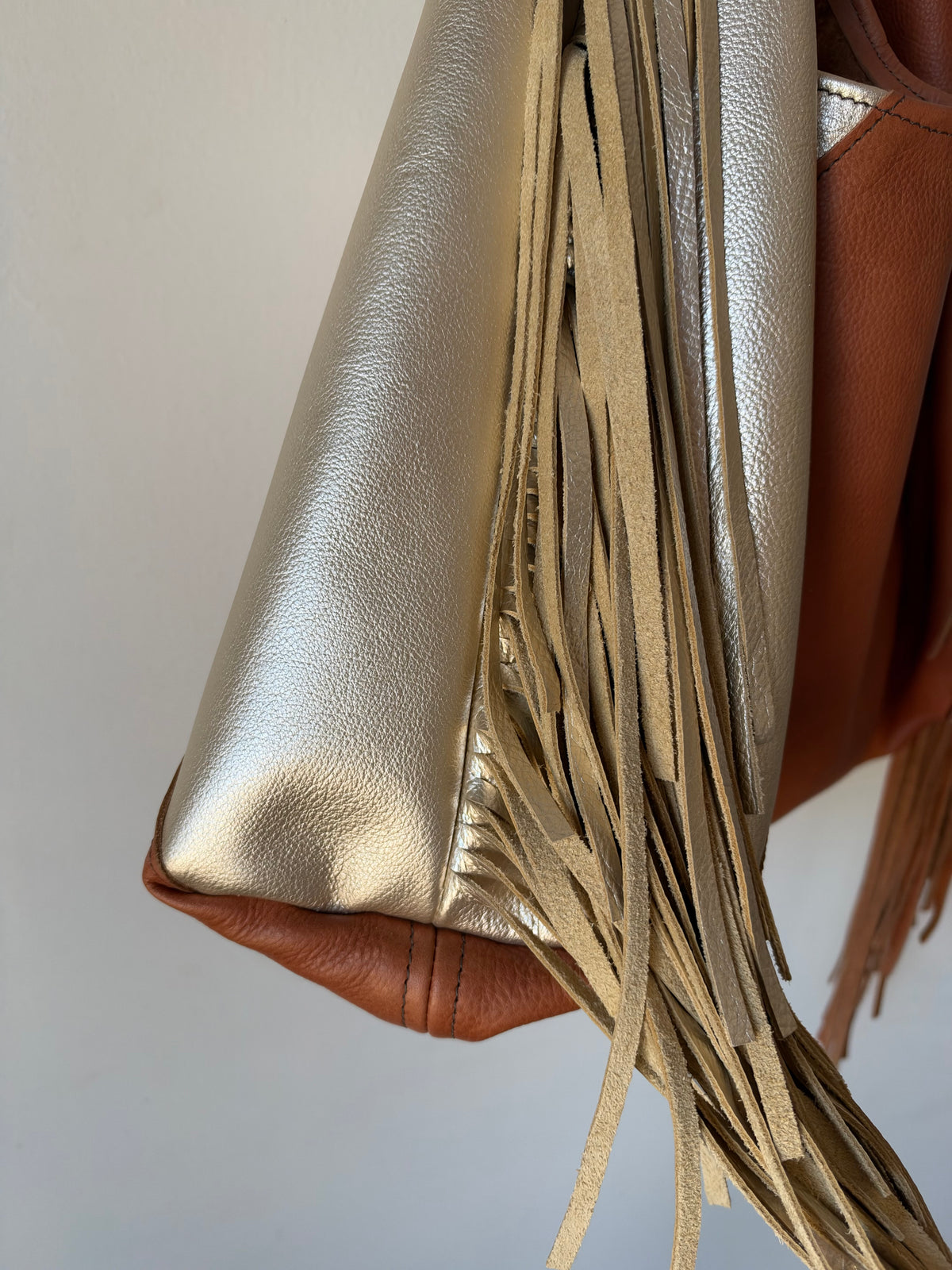 The Moni Fringe in Platinum Caramel