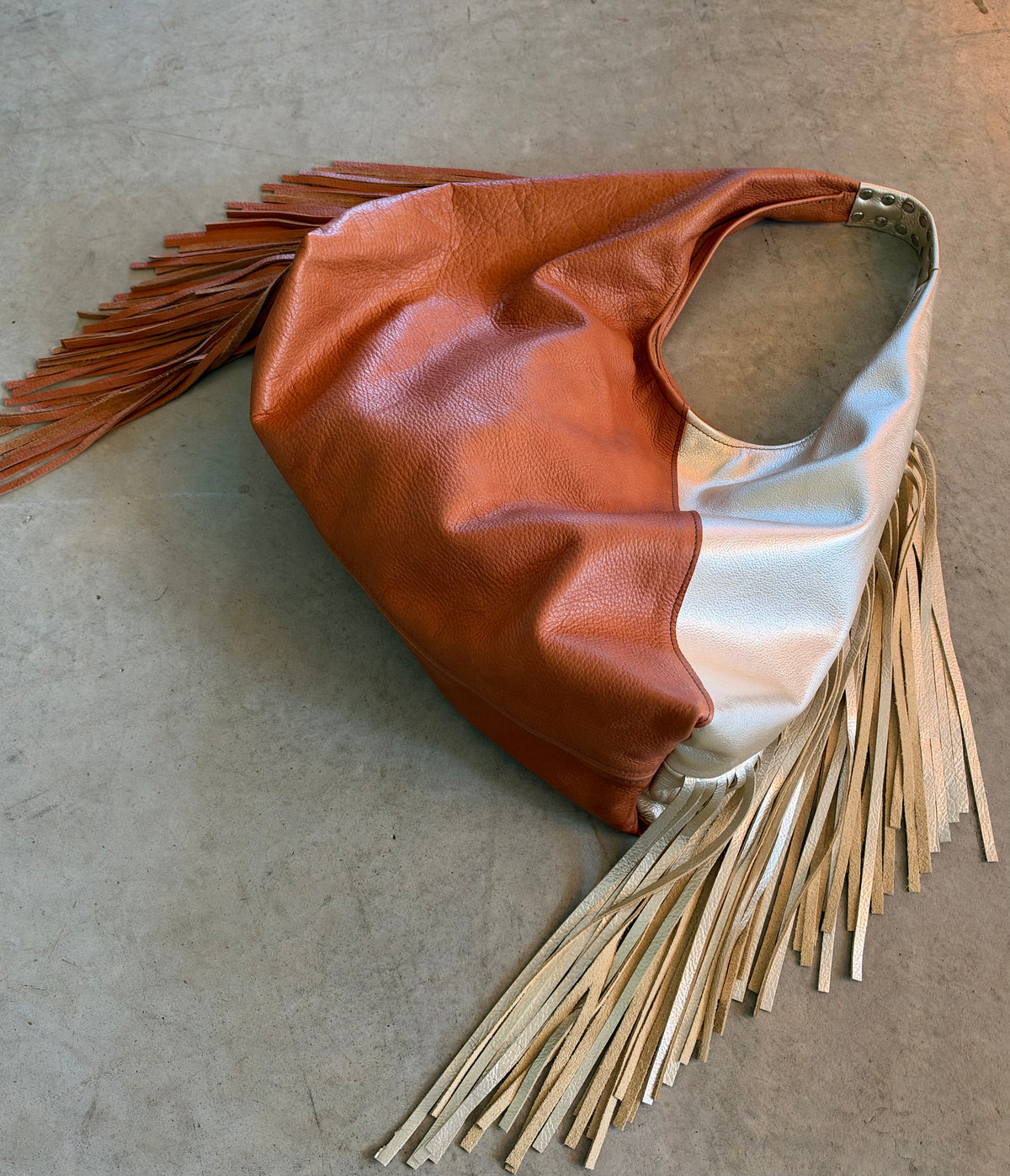 The Moni Fringe in Platinum Caramel