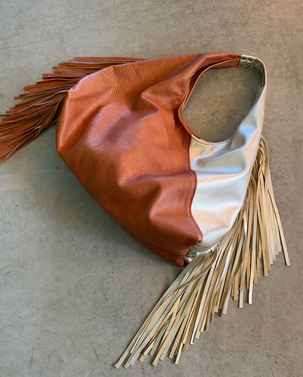 The Moni Fringe in Platinum Caramel
