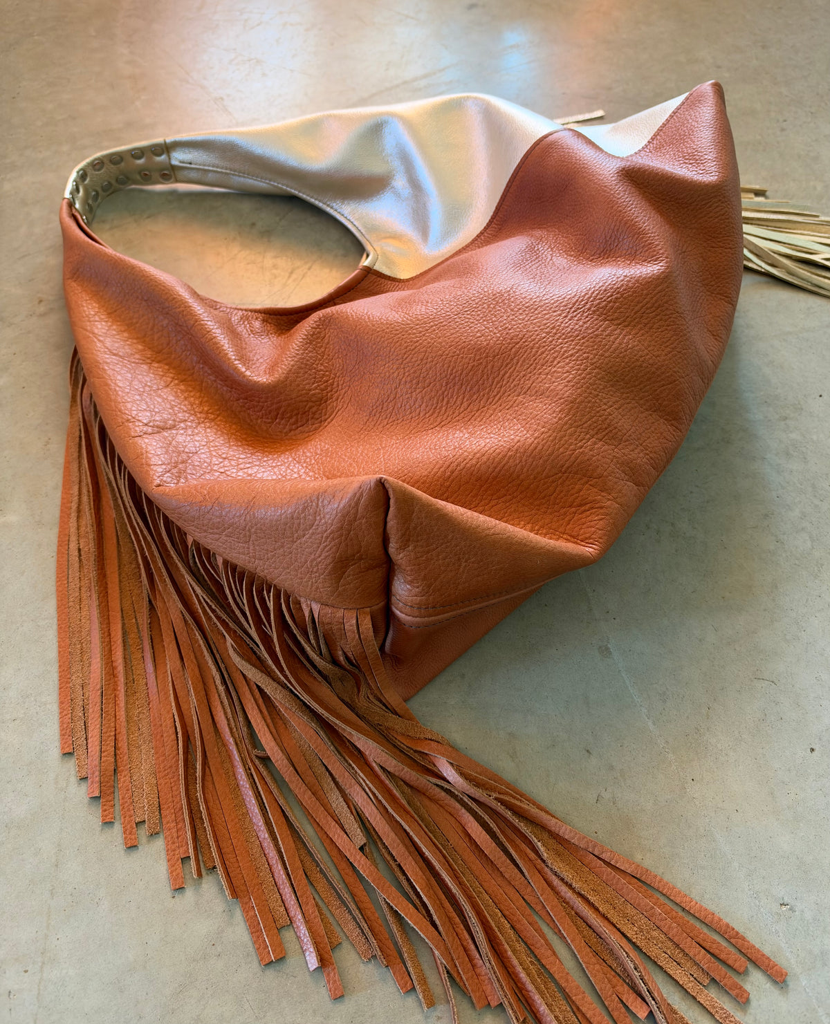 The Moni Fringe in Platinum Caramel