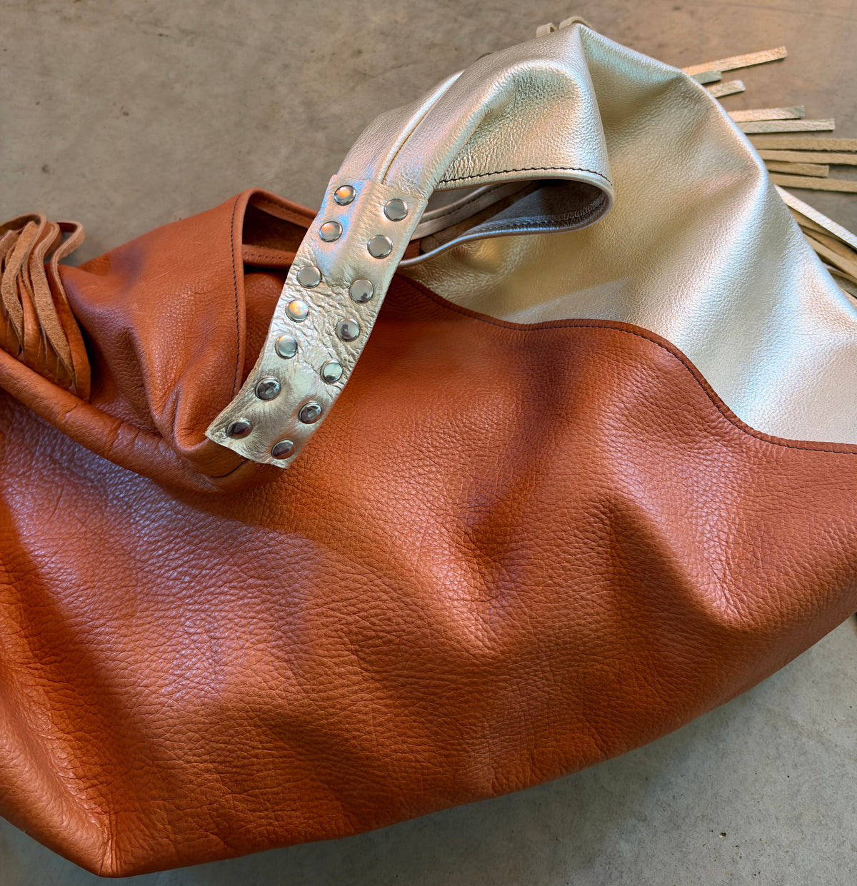 The Moni Fringe in Platinum Caramel