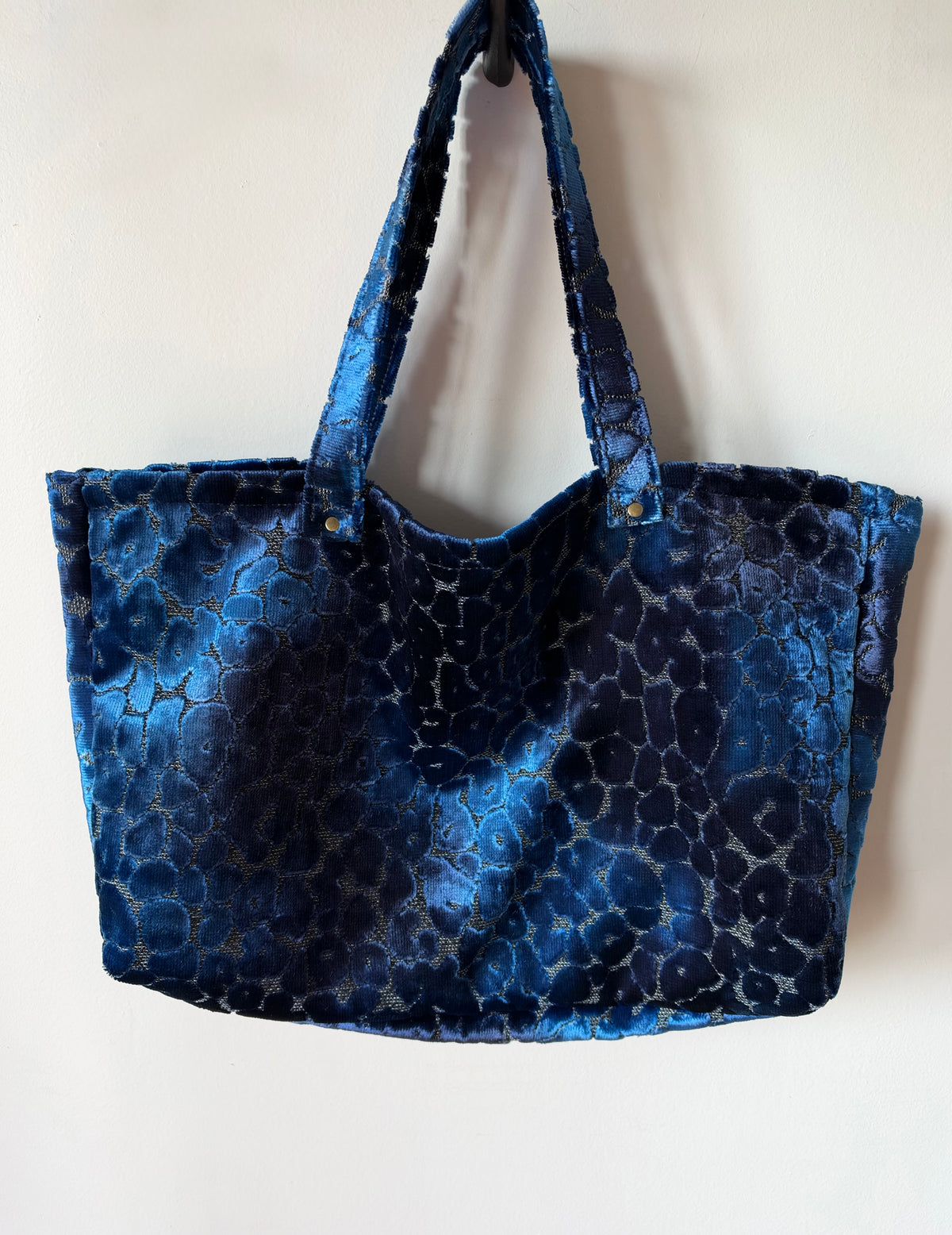 The Tote in Blue Leopard