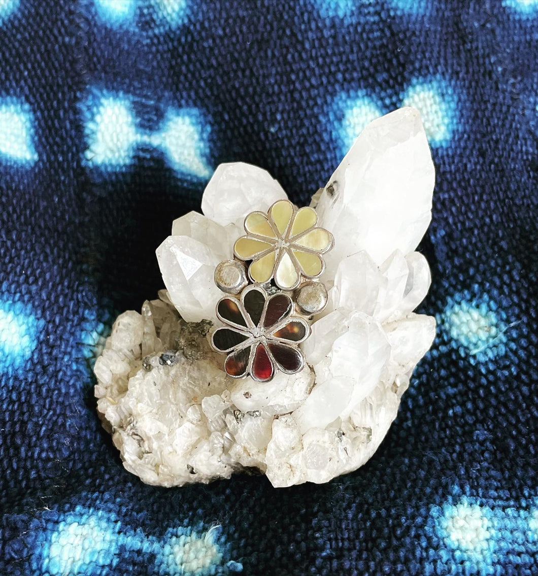 MOP & Tortoise Shell Flower Ring