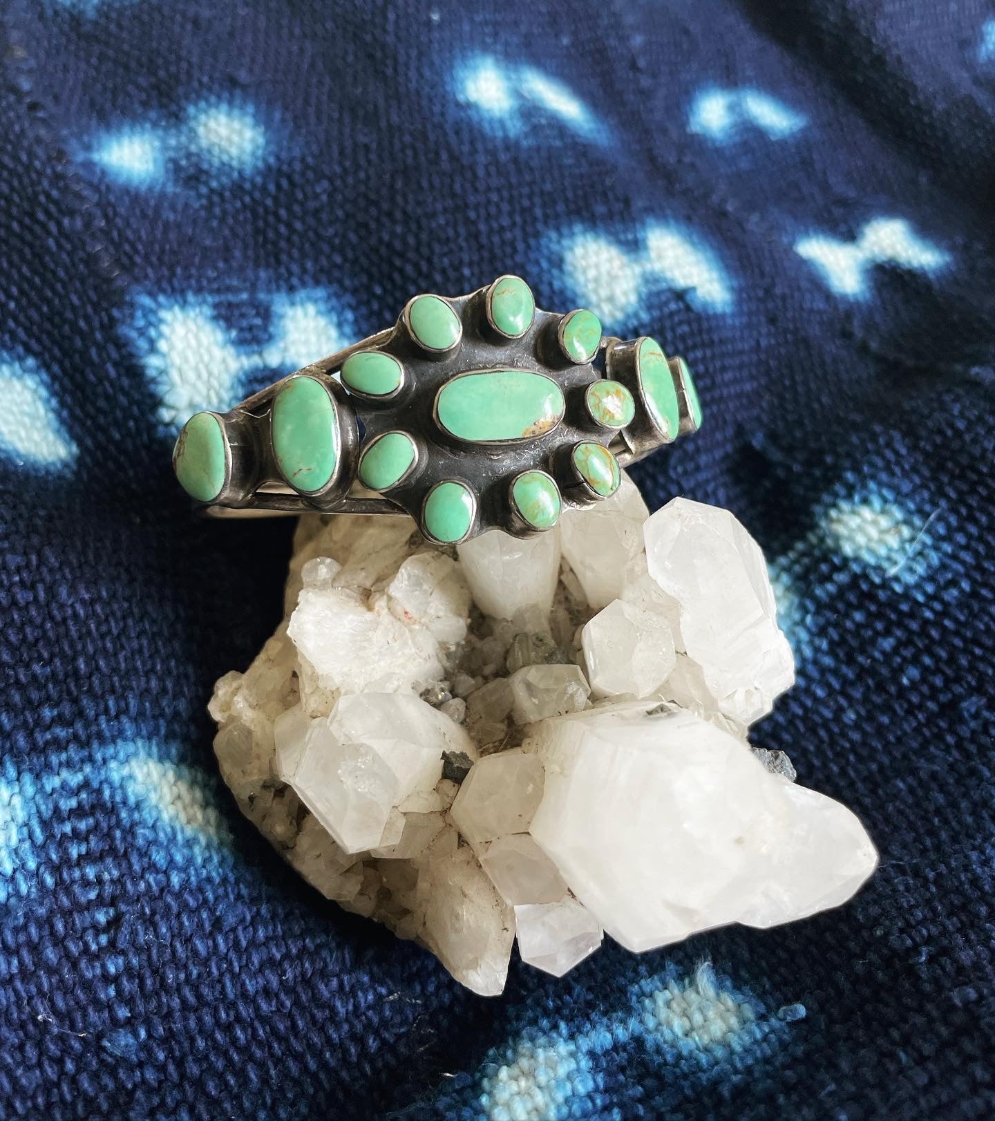 Vtg. Turquoise Cluster Cuff